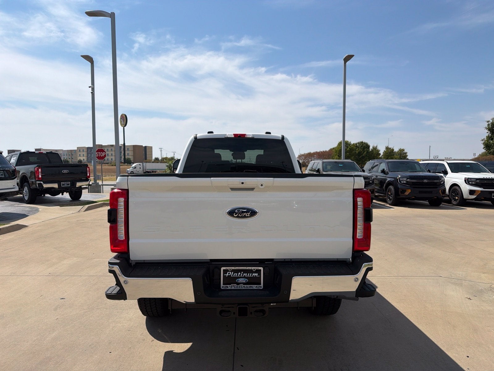 2026 Ford F-350SD Lariat
