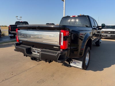 2026 Ford F-350SD Platinum DRW