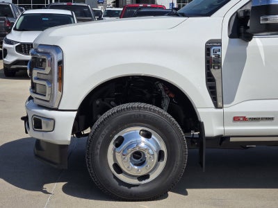 2025 Ford F-350SD Platinum DRW