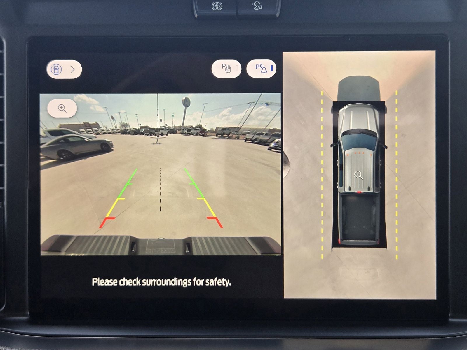 2025 Ford F-350SD Platinum DRW