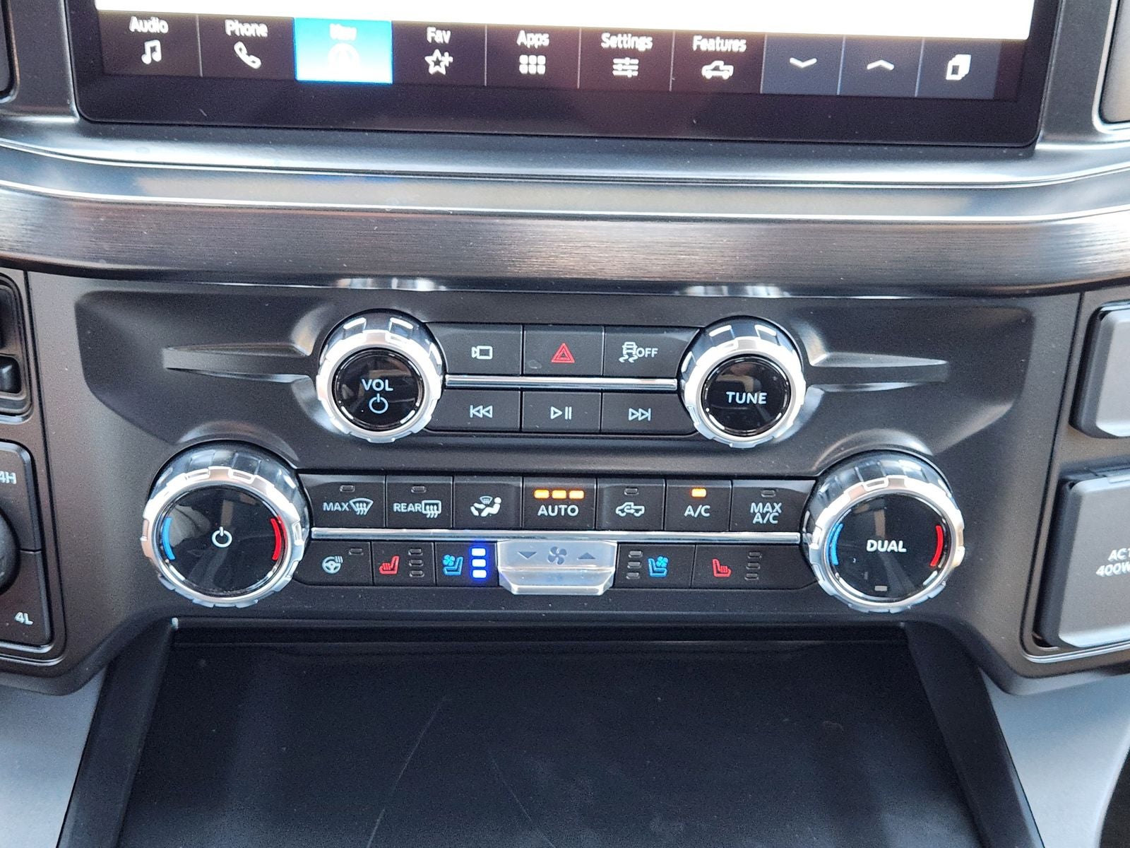 2026 Ford F-350SD Lariat DRW