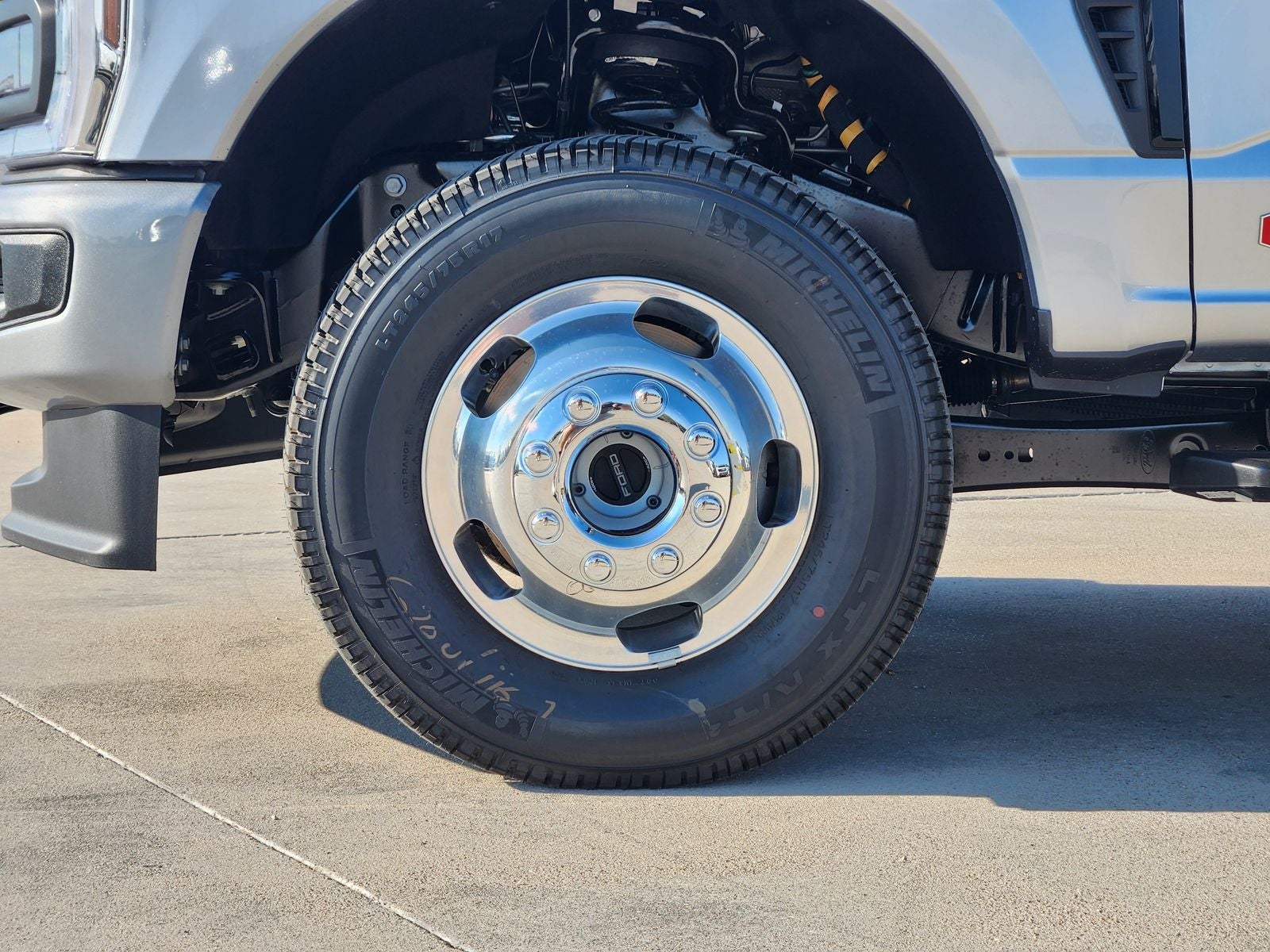 2027 Ford F-350SD XL DRW