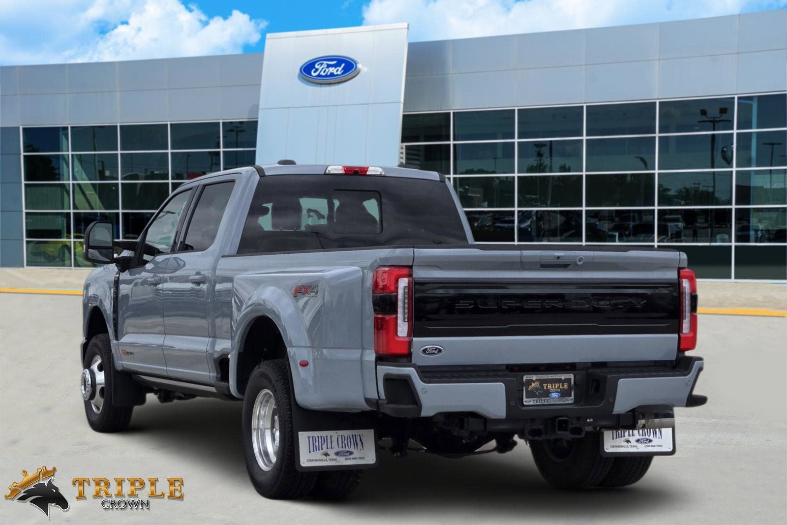 2026 Ford F-350SD Platinum DRW