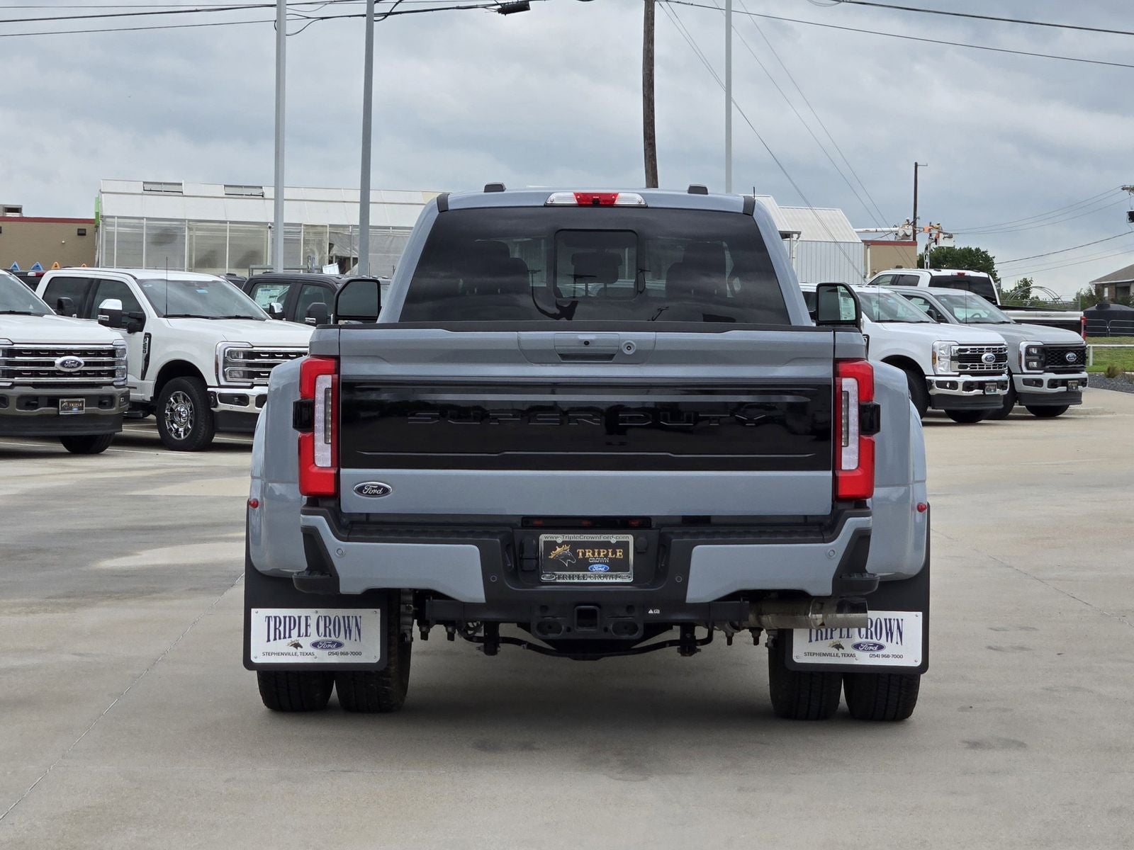 2026 Ford F-350SD Platinum DRW