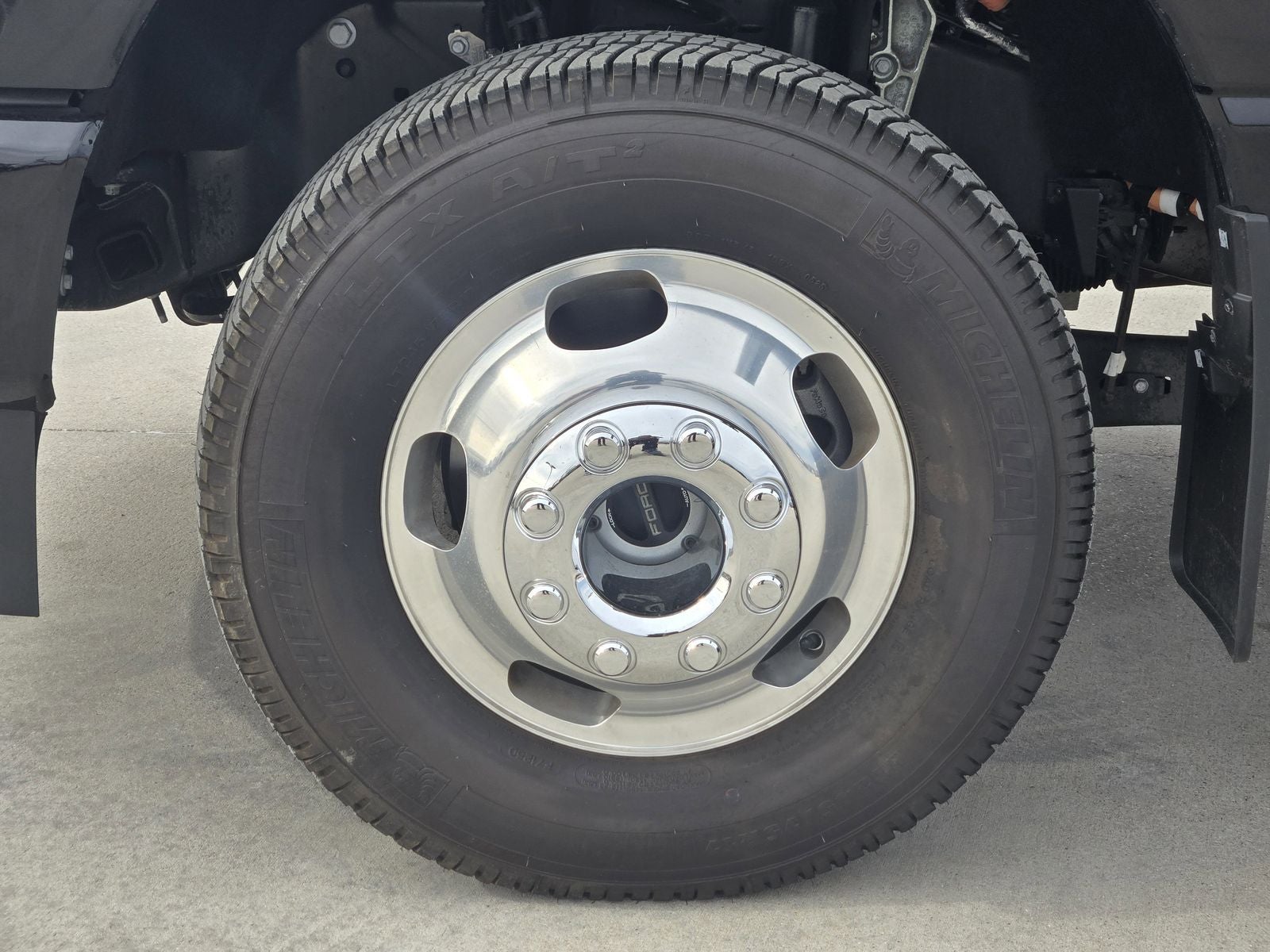 2025 Ford F-350SD Platinum DRW