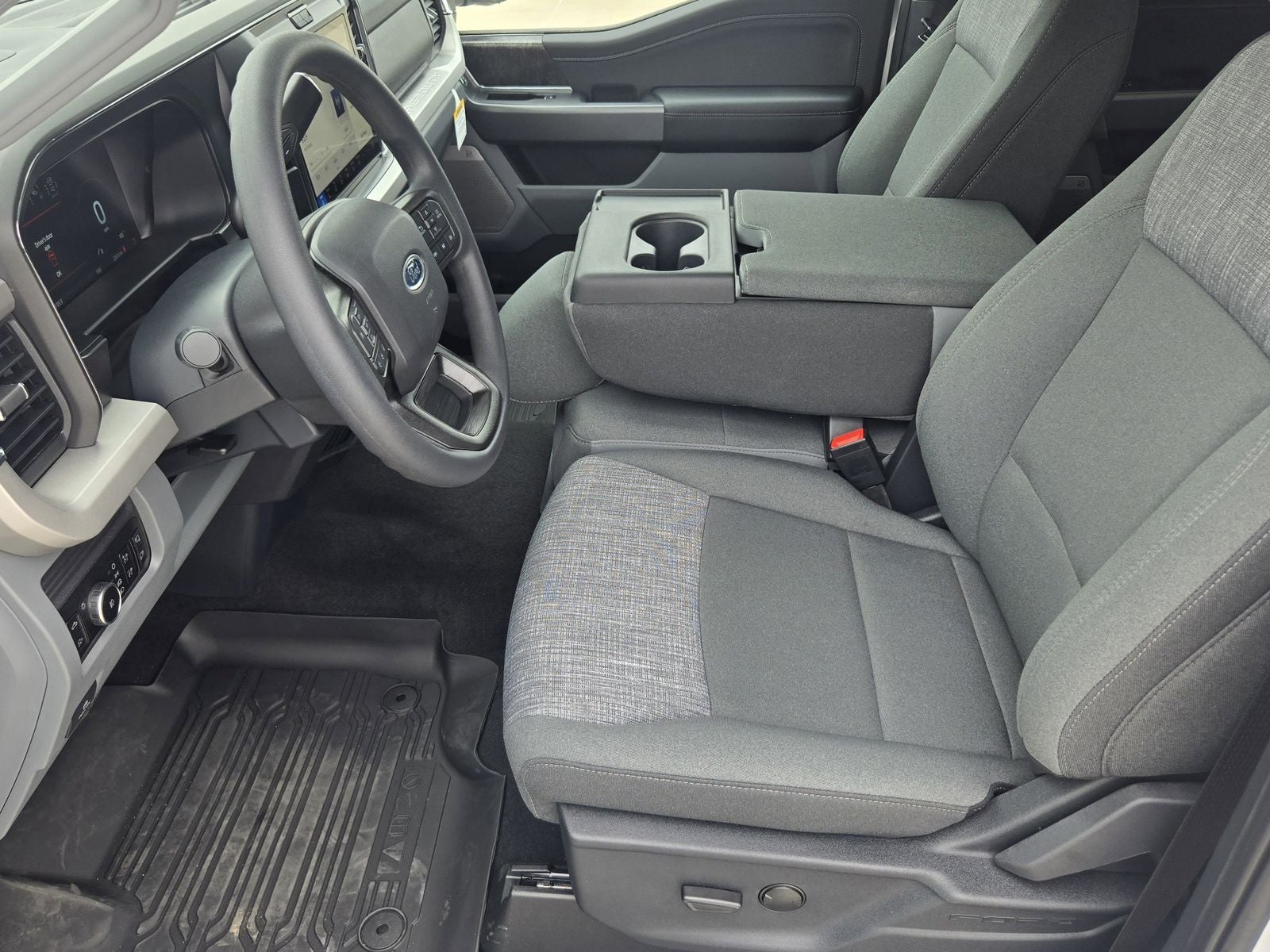 2026 Ford F-350SD XLT DRW
