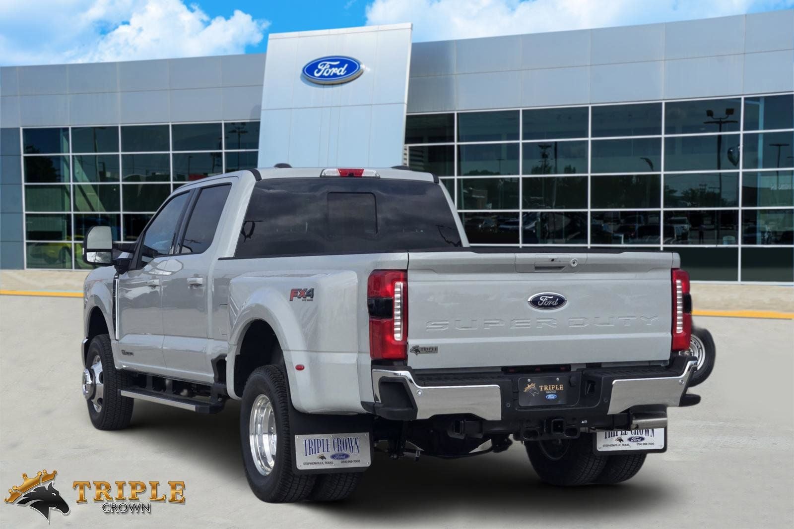 2026 Ford F-350SD Lariat DRW