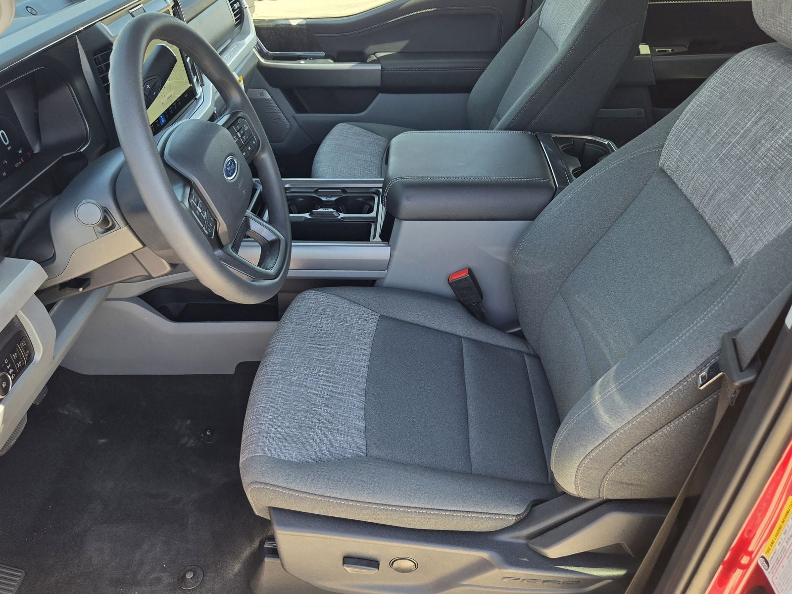 2026 Ford F-350SD XLT DRW