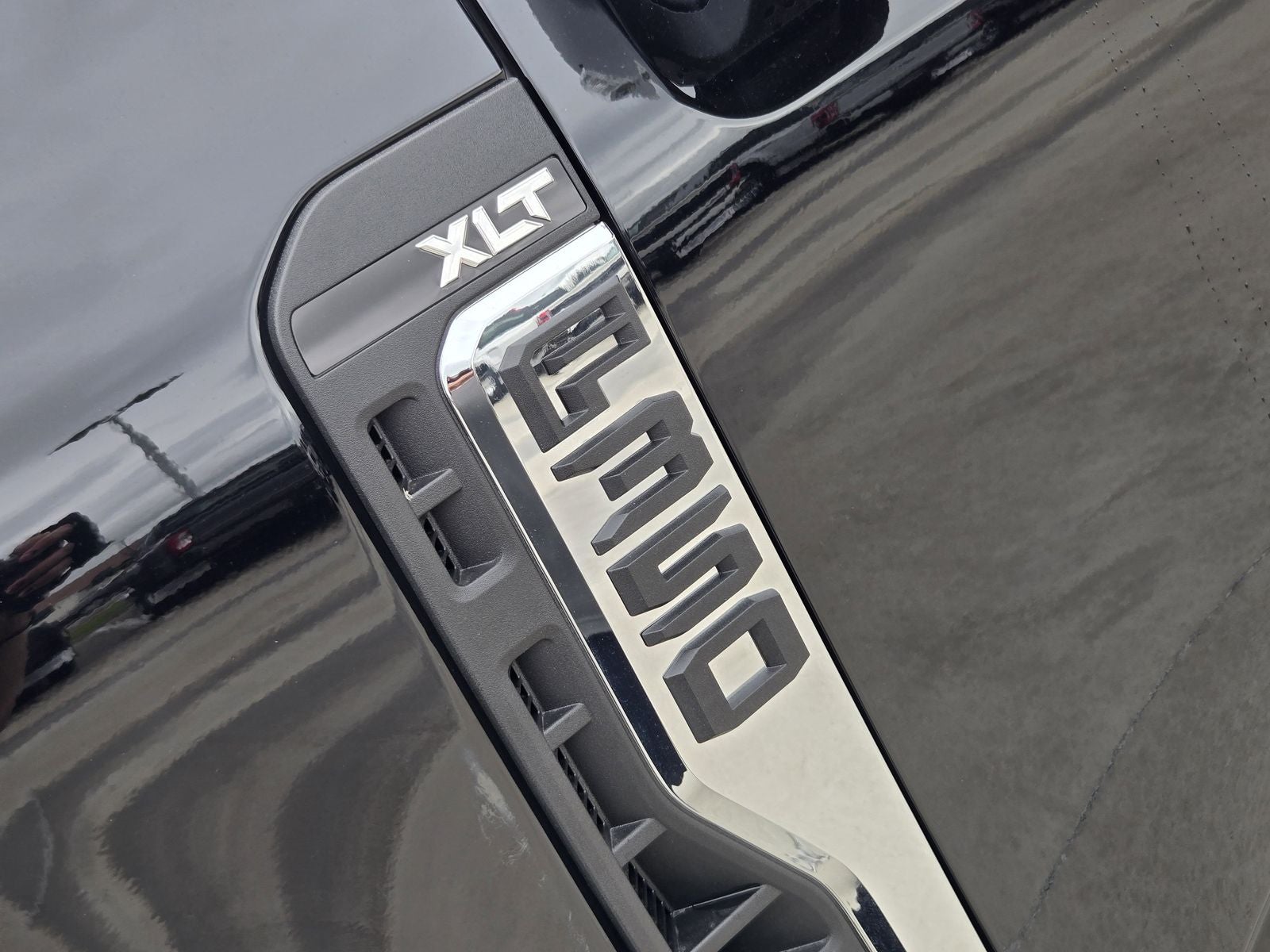 2026 Ford F-350SD XLT DRW