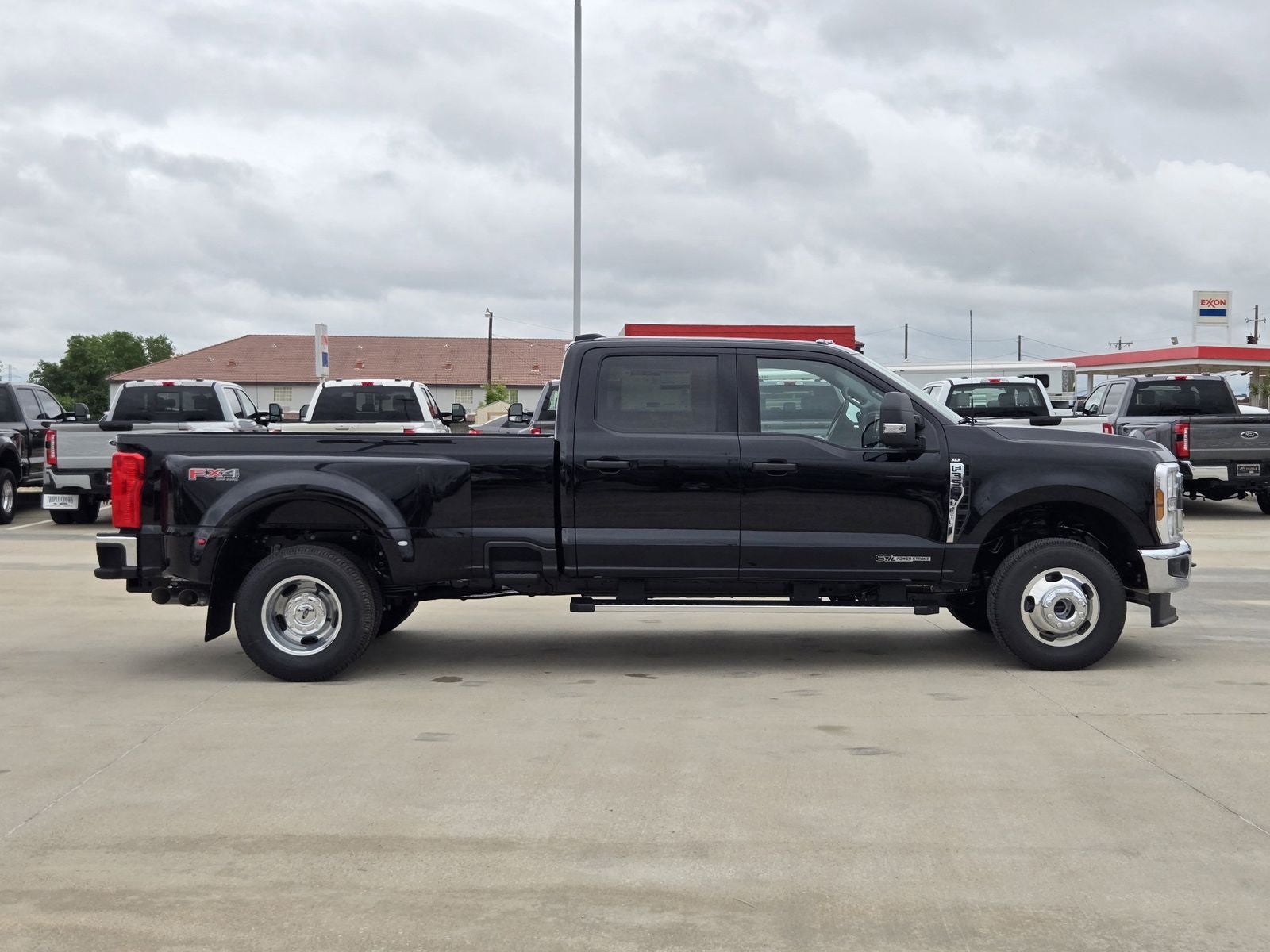 2026 Ford F-350SD XLT DRW