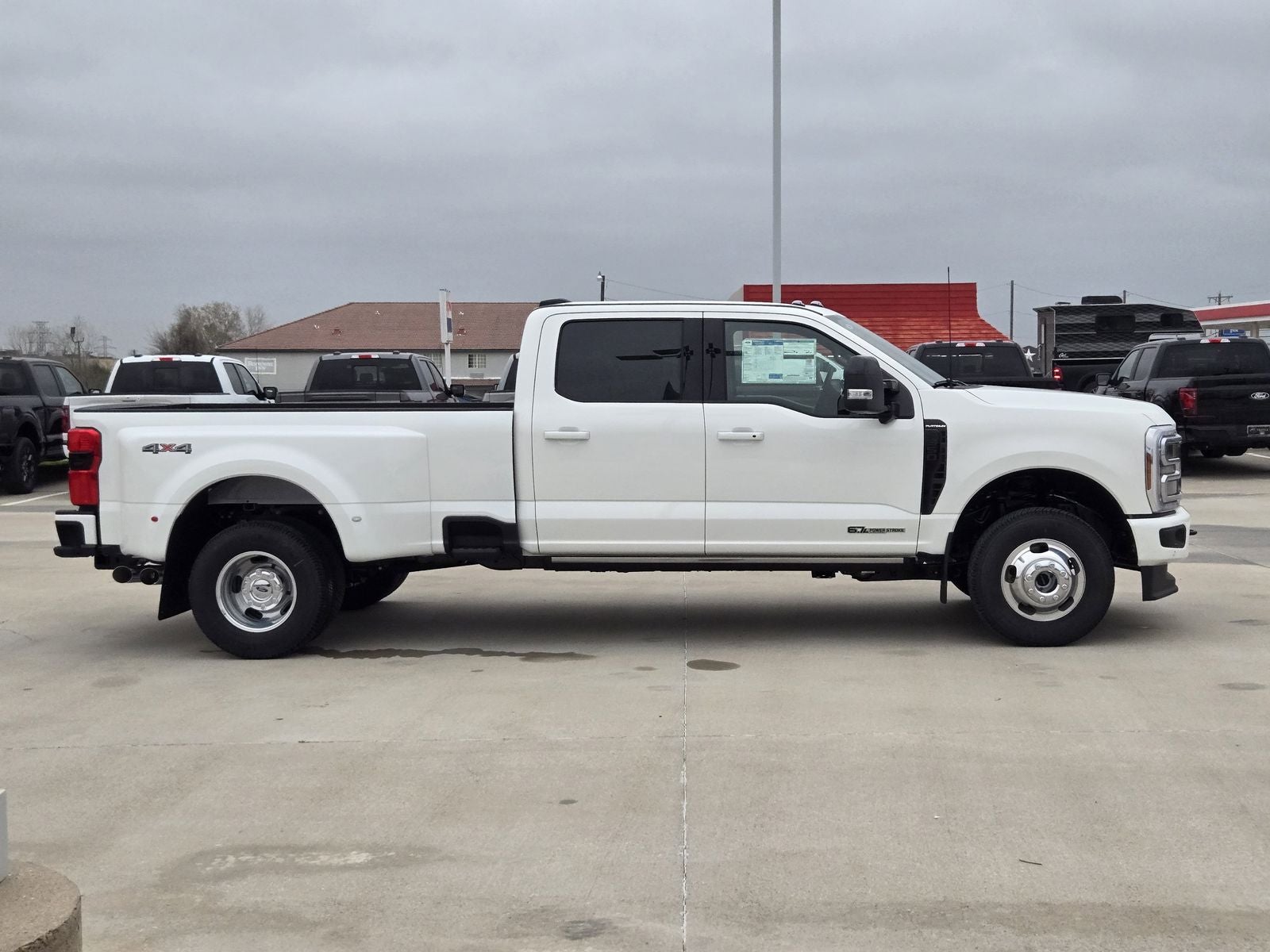 2026 Ford F-350SD Platinum DRW