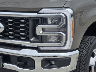 2026 Ford F-350SD Lariat DRW