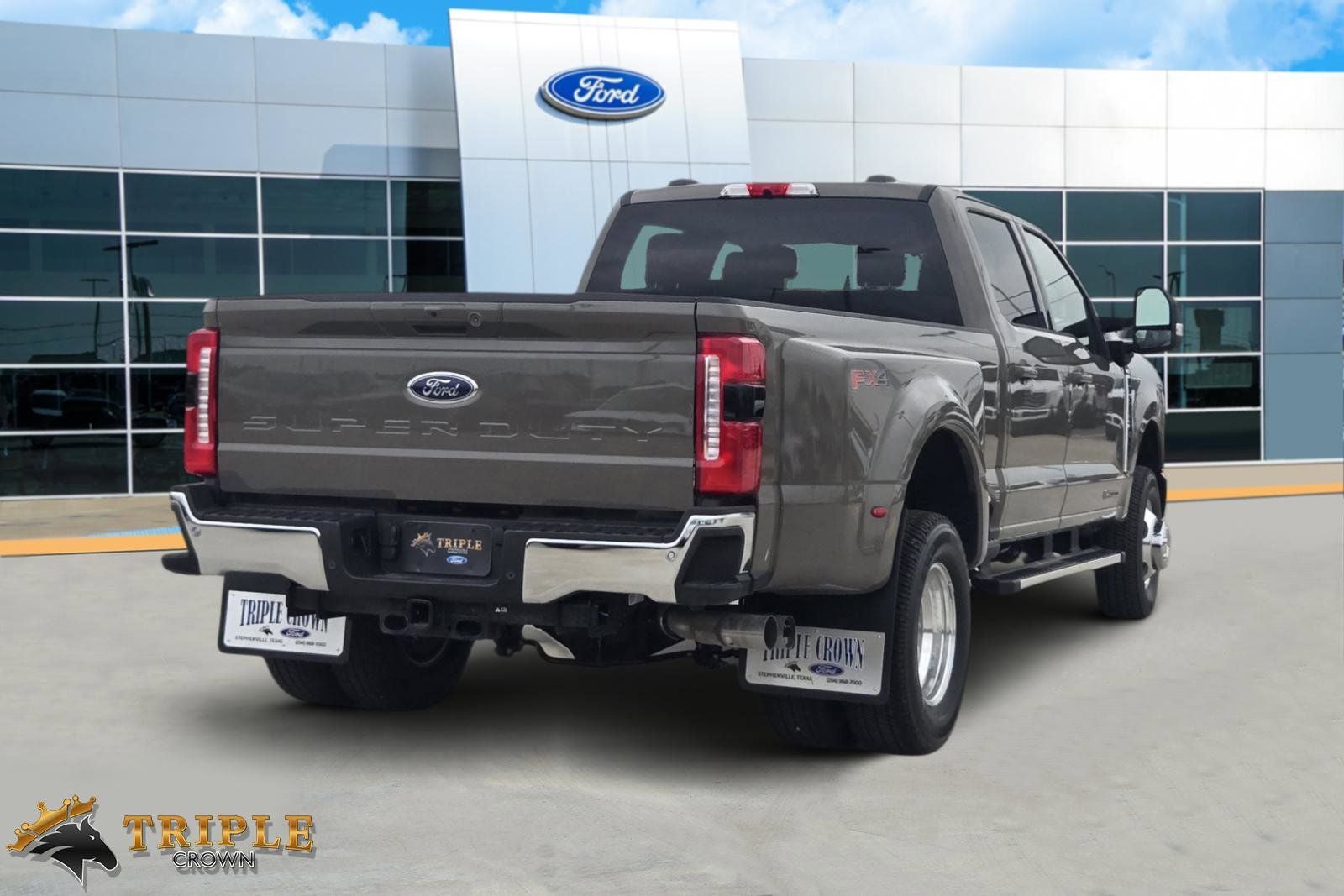 2026 Ford F-350SD Lariat DRW