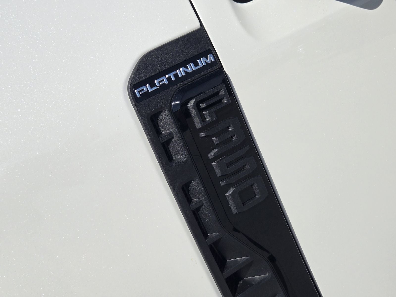 2026 Ford F-350SD Platinum DRW