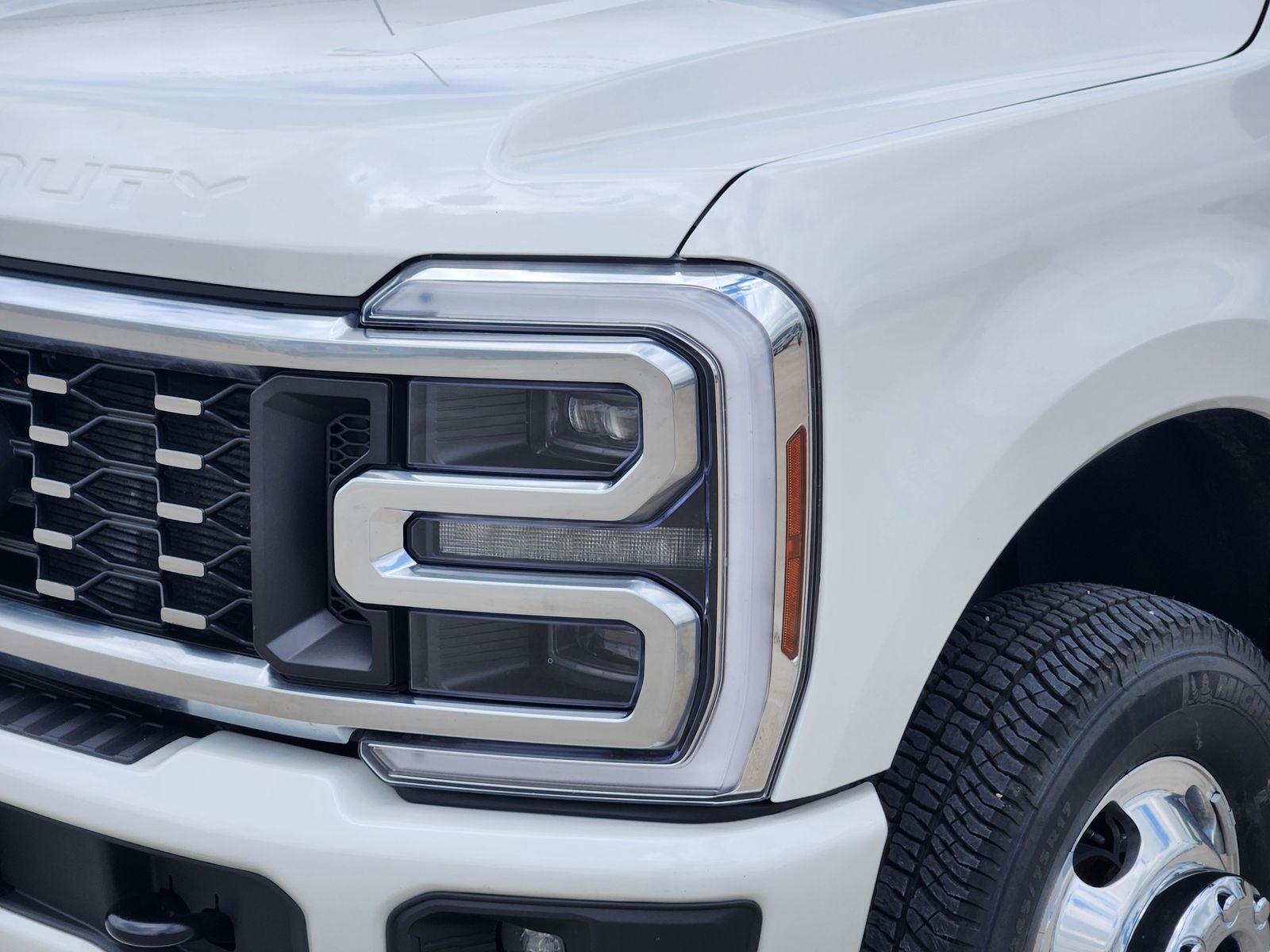2026 Ford F-350SD Platinum DRW