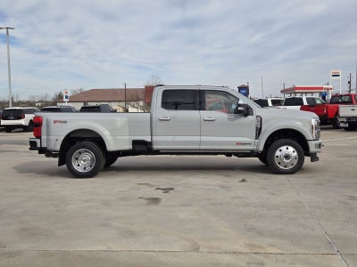 2026 Ford F-450SD Platinum DRW