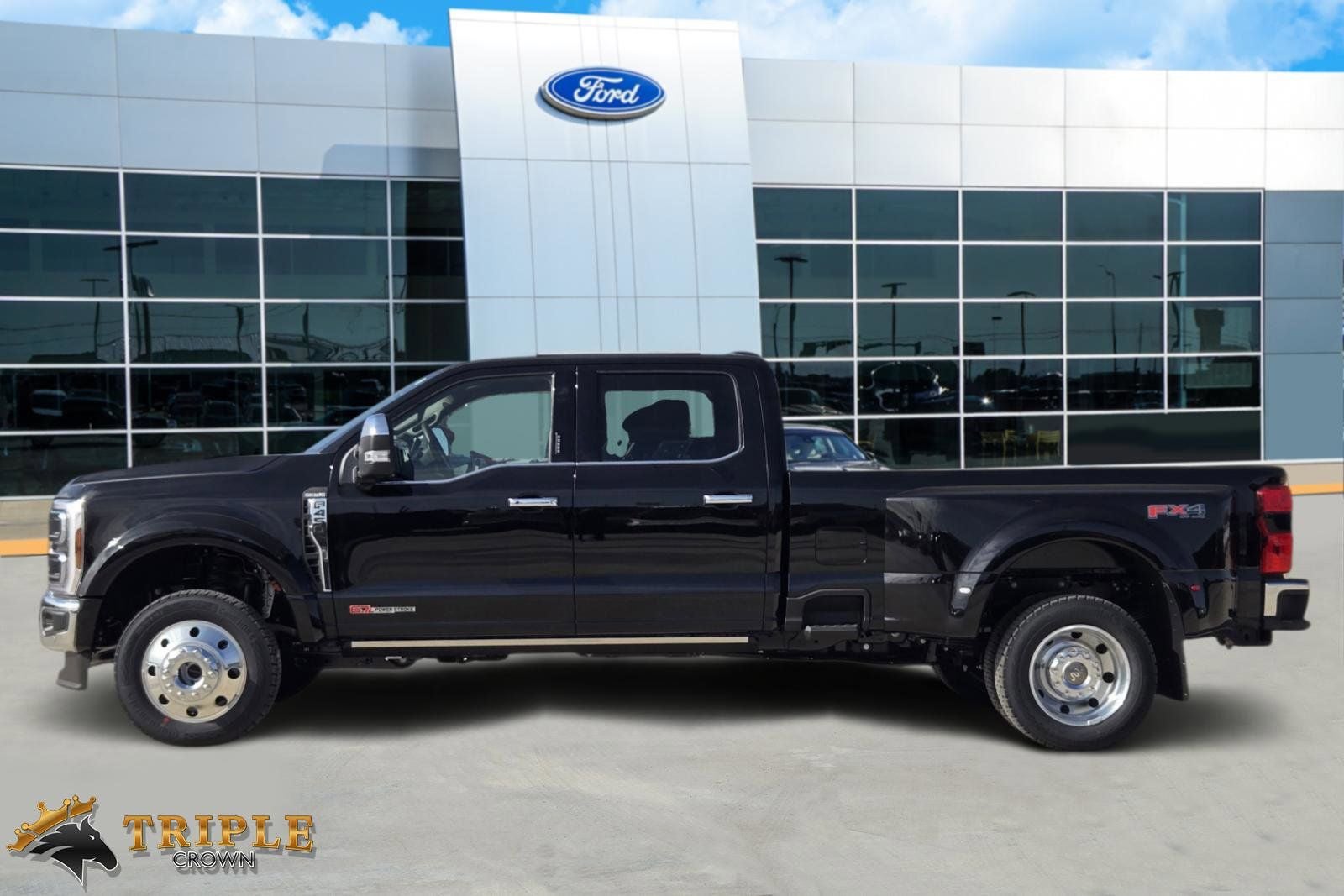 2026 Ford F-450SD King Ranch DRW