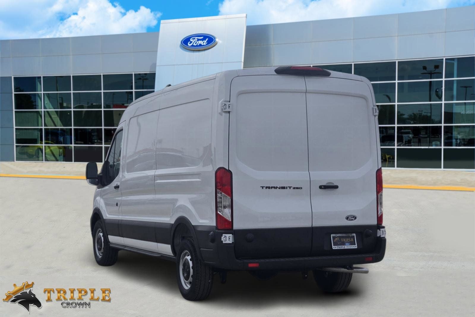 2026 Ford Transit-250 Base