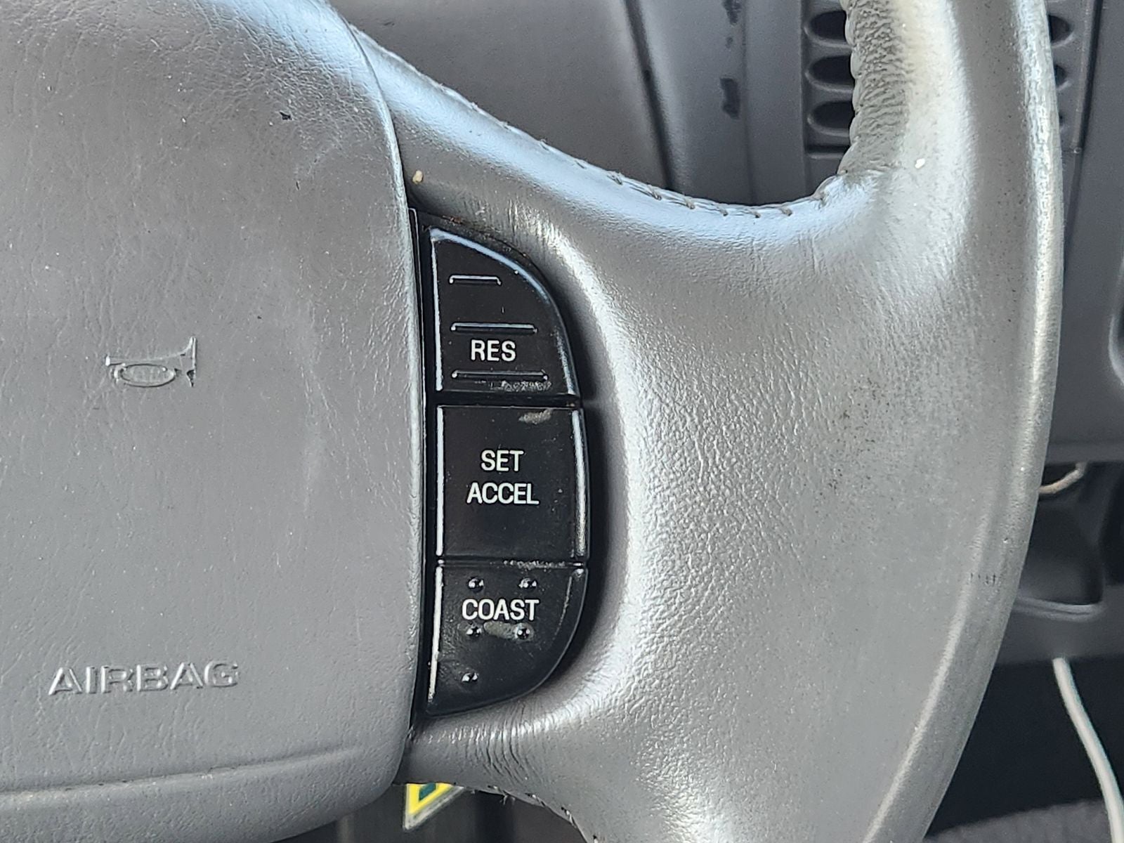 2001 Ford F-150 XLT