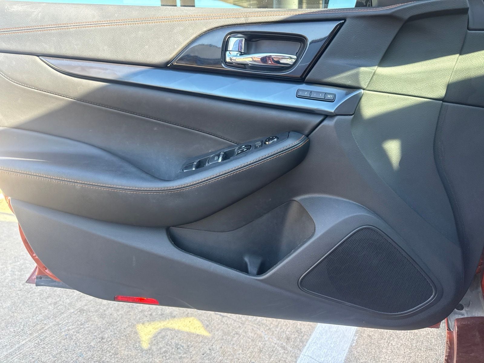 2022 Nissan Maxima SR