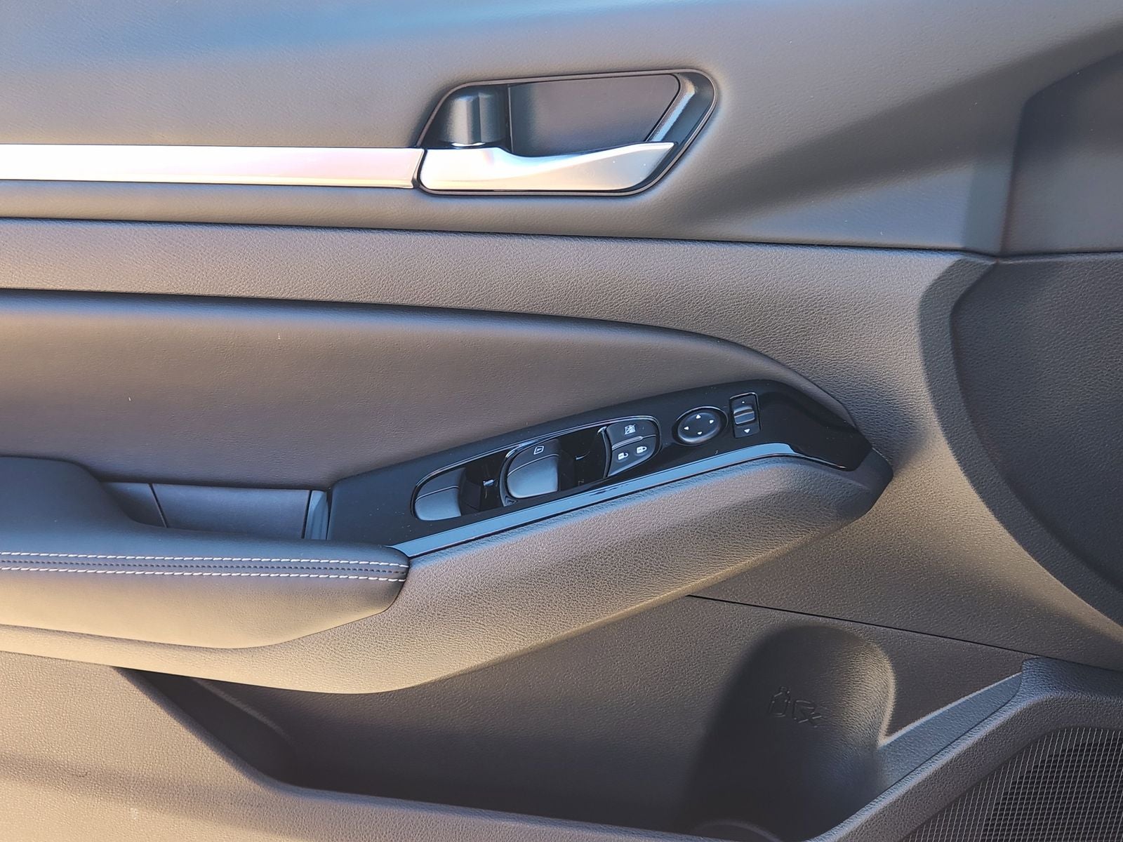 2024 Nissan Altima 2.5 SL