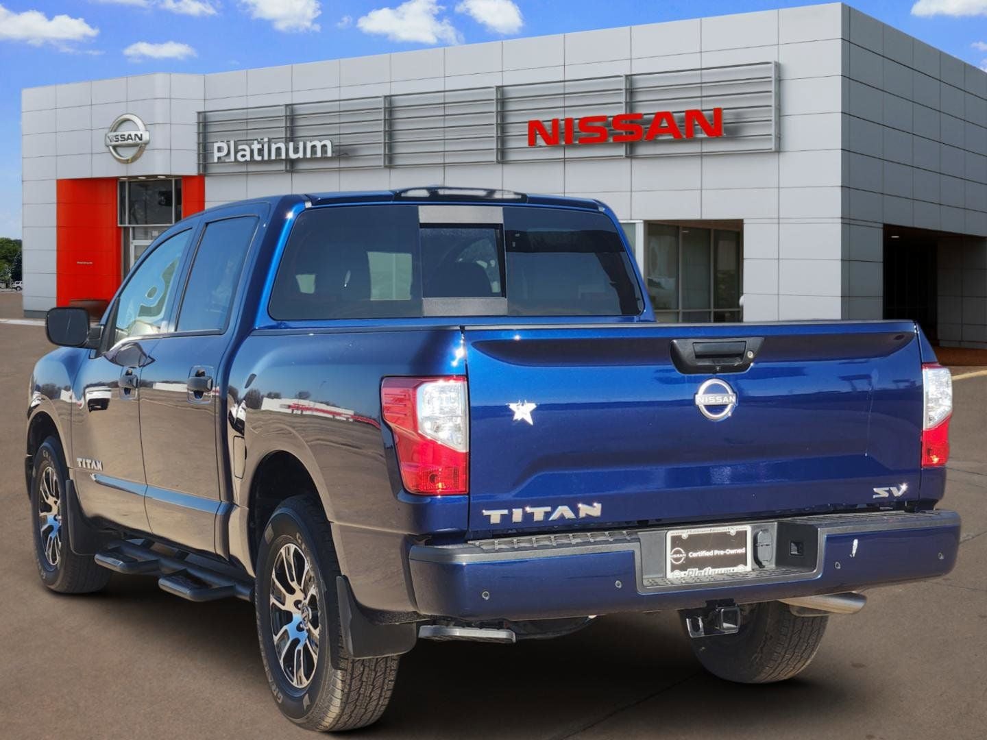 2024 Nissan Titan SV