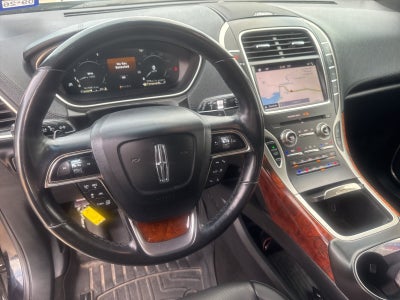 2019 Lincoln Nautilus Reserve