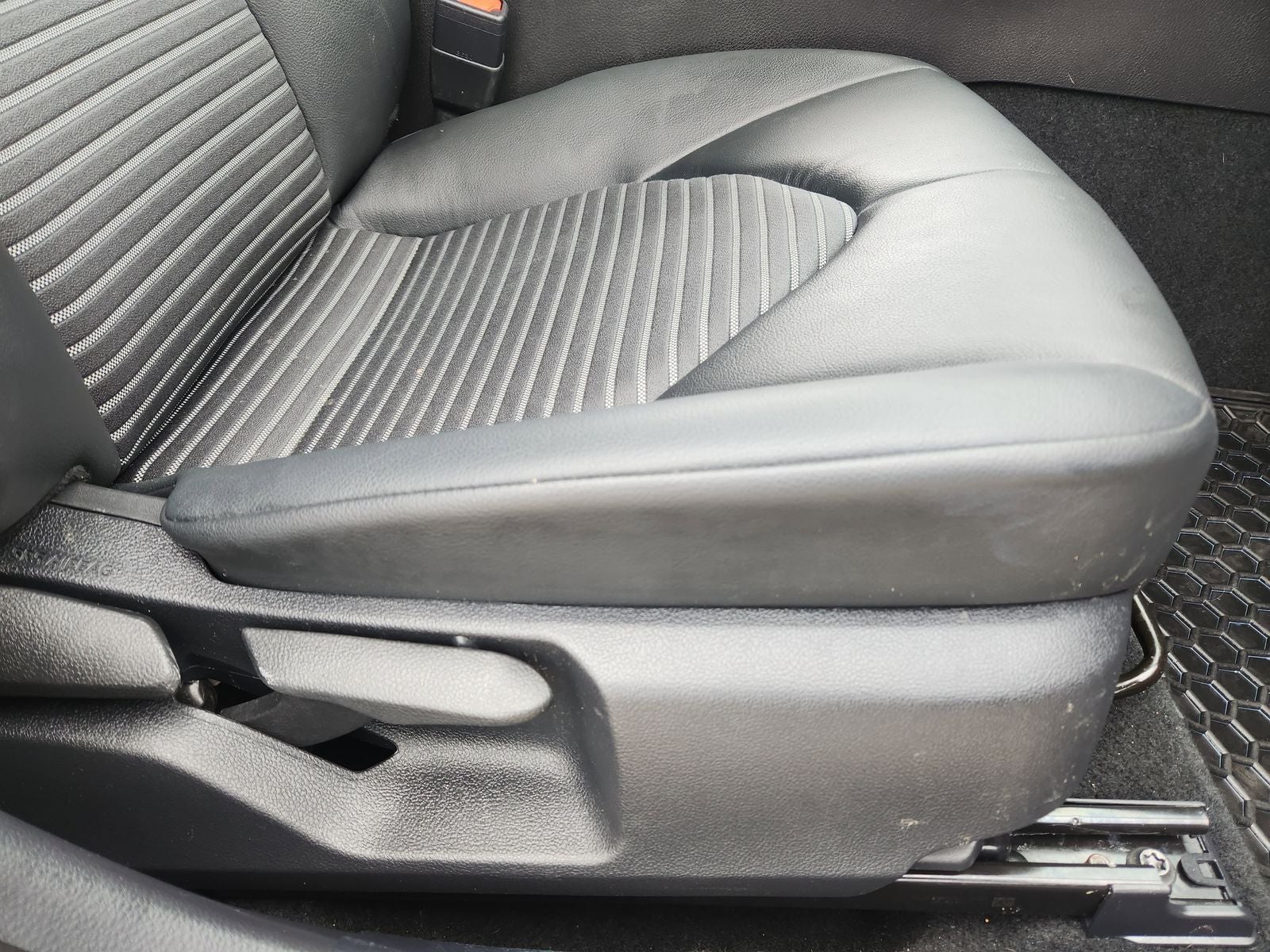 2022 Toyota Camry SE Nightshade