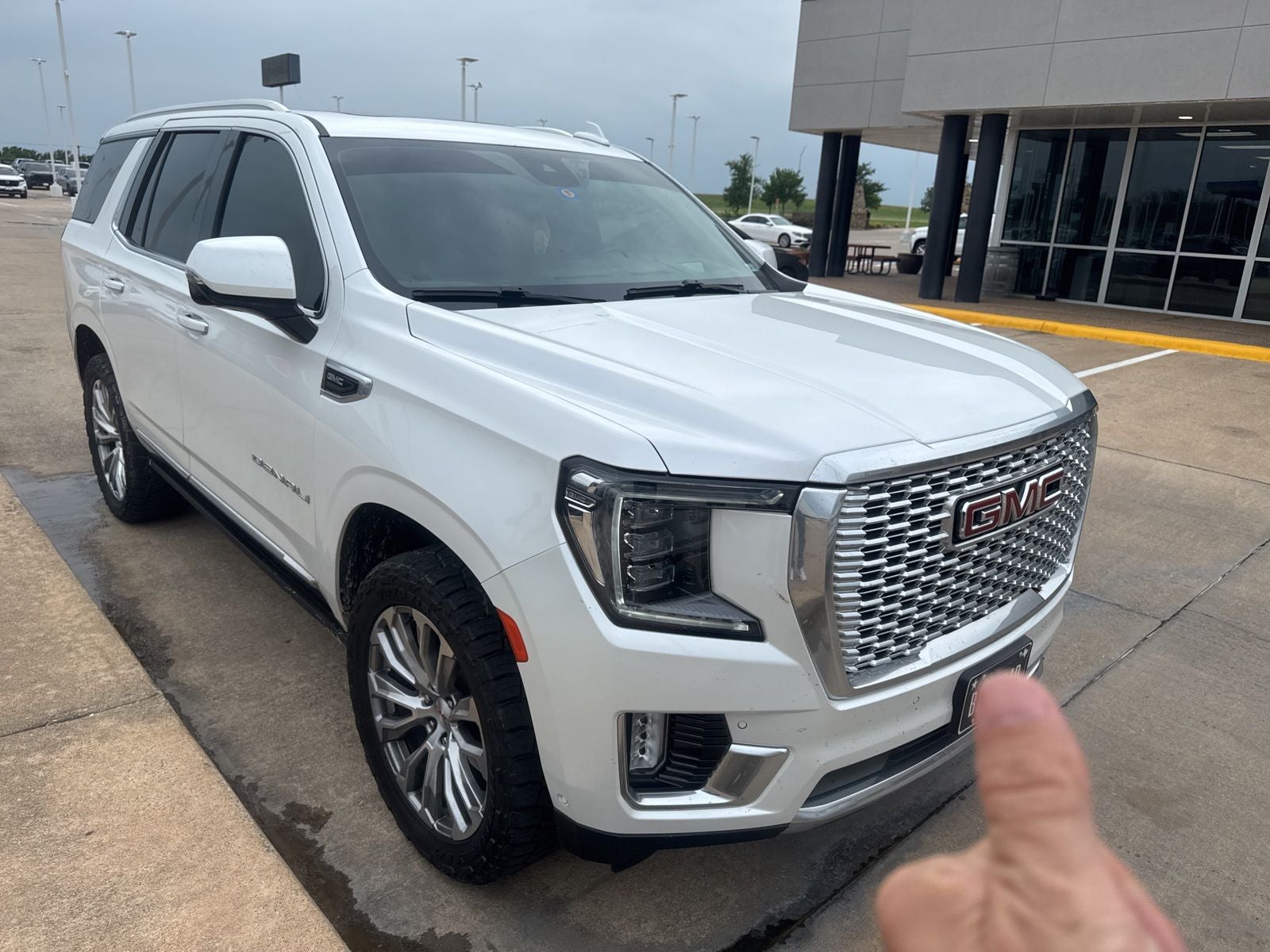 2023 GMC Yukon Denali