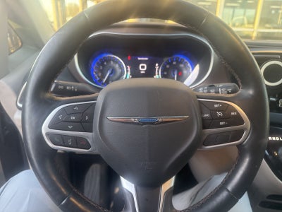 2017 Chrysler Pacifica Touring L Plus