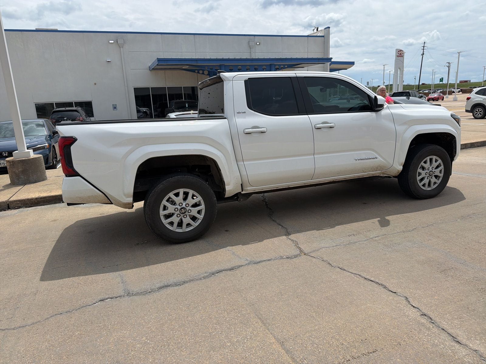 2025 Toyota Tacoma SR5