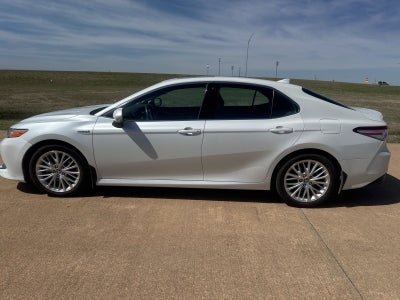 2018 Toyota Camry Hybrid XLE