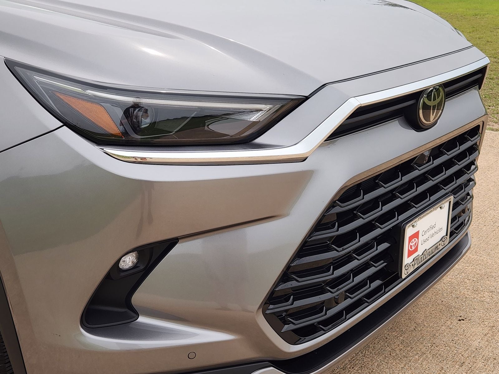 2025 Toyota Grand Highlander Platinum