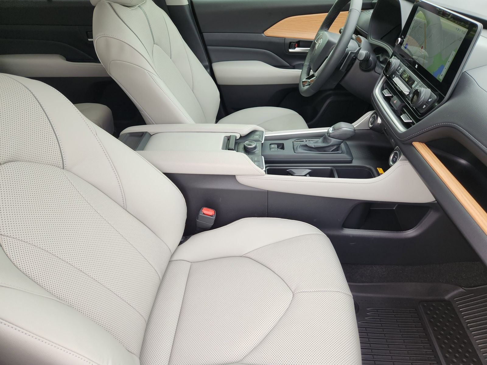 2025 Toyota Grand Highlander Platinum