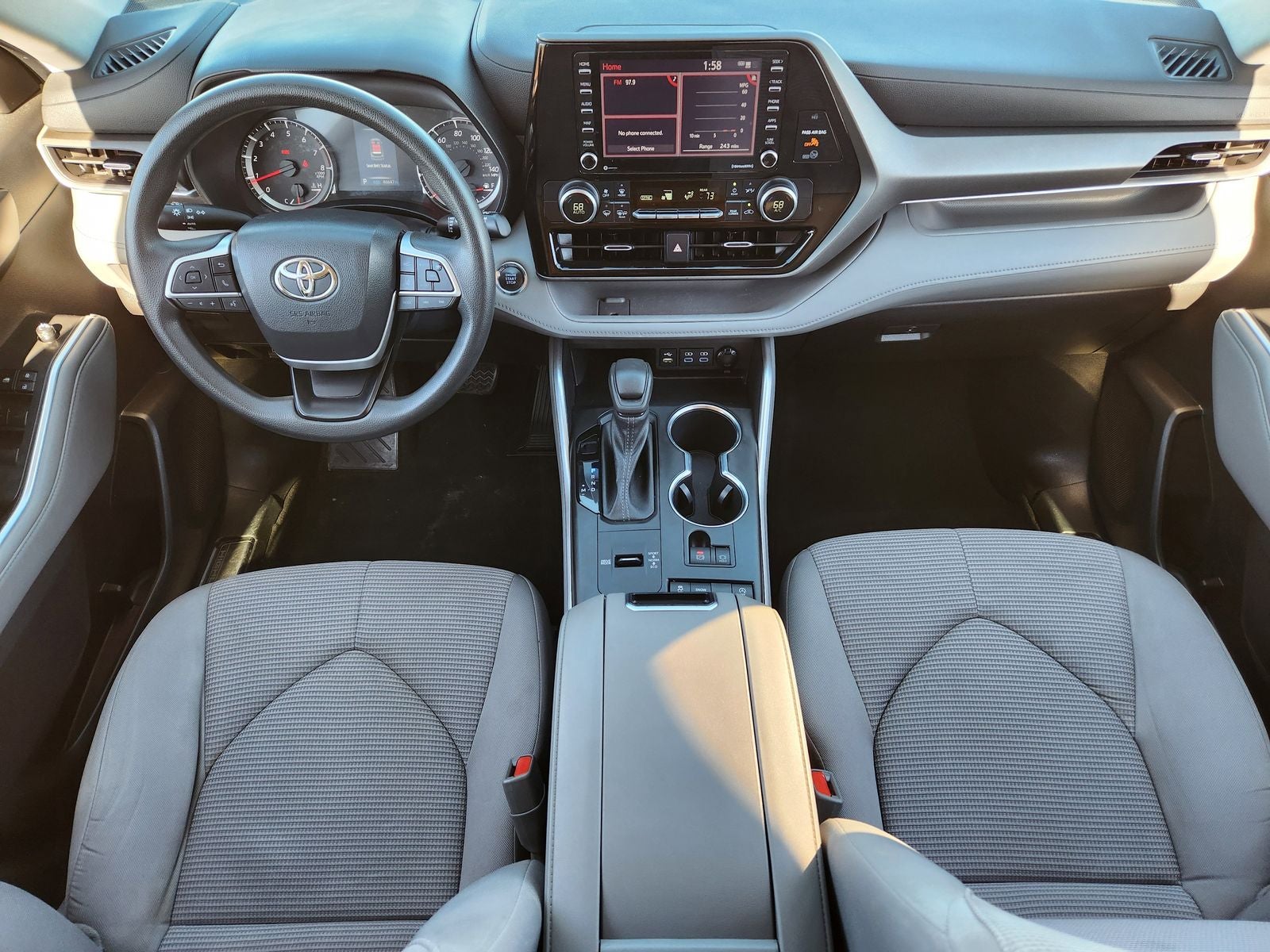 2022 Toyota Highlander L