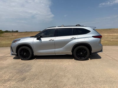 2023 Toyota Highlander XSE