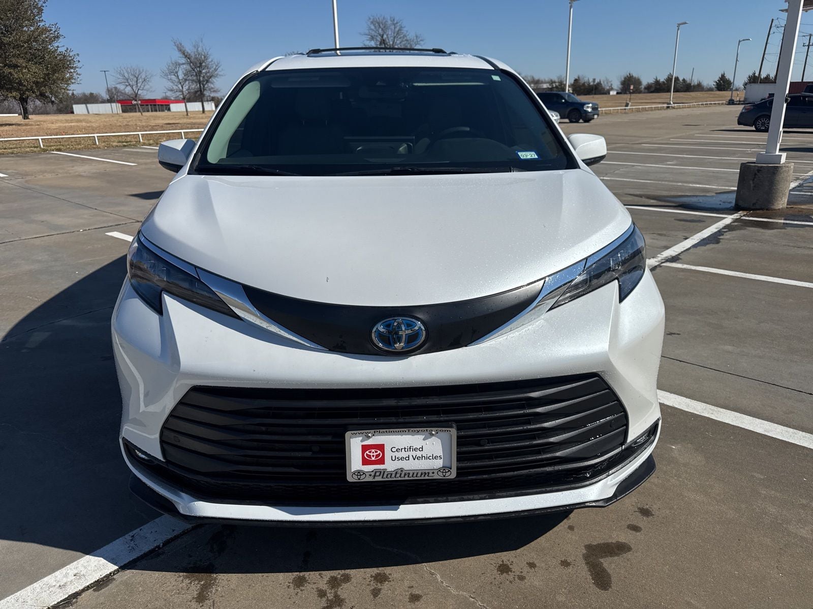 2025 Toyota Sienna XLE