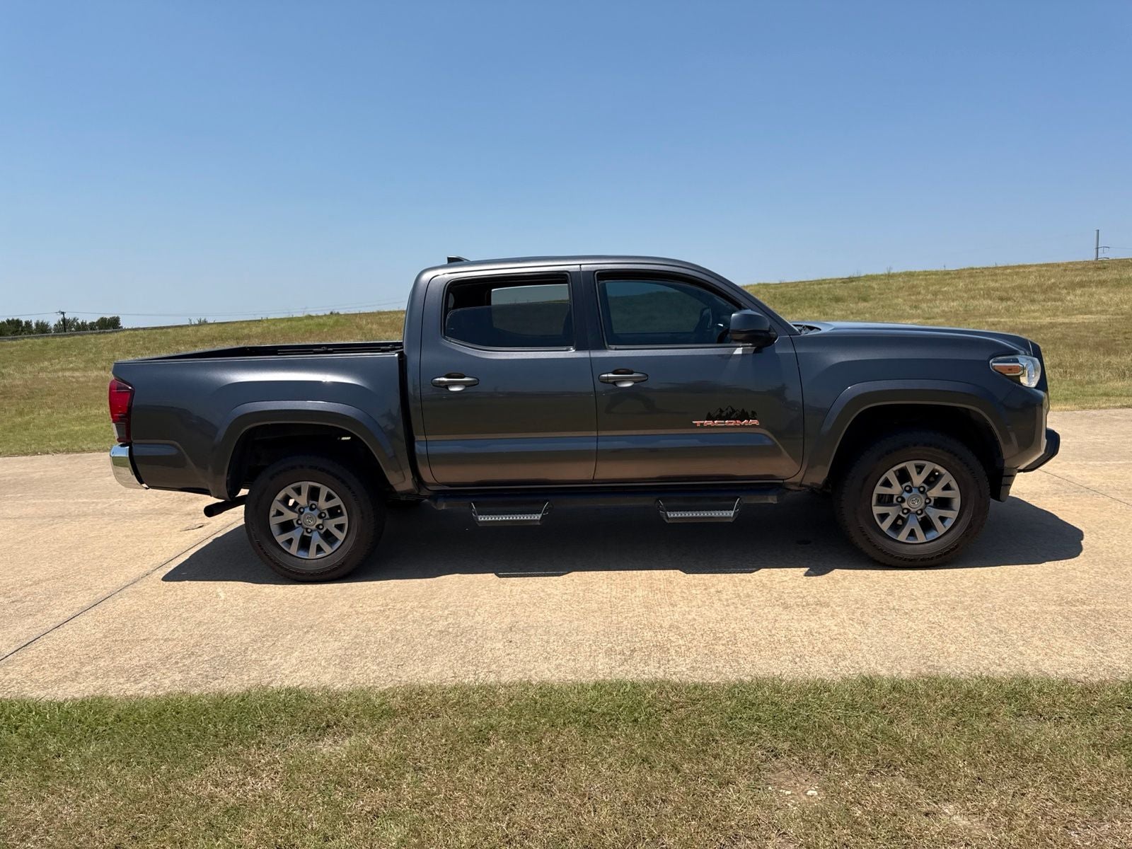 2019 Toyota Tacoma V6