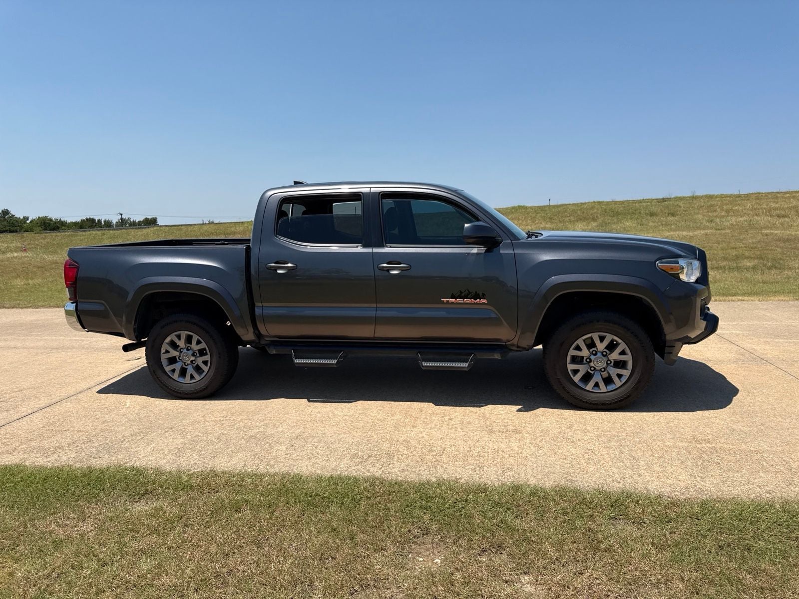 2019 Toyota Tacoma V6
