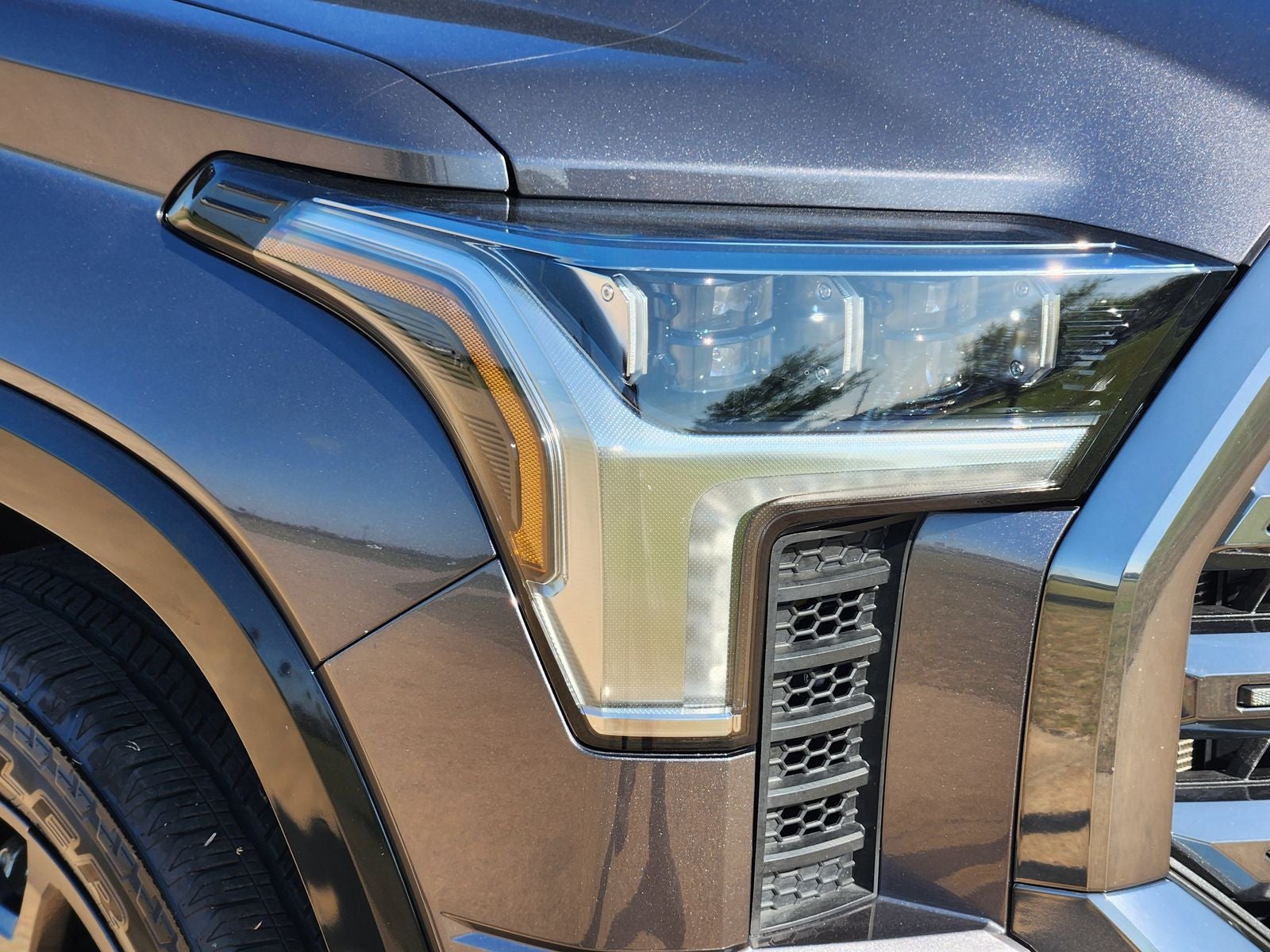 2025 Toyota Tundra Hybrid Platinum
