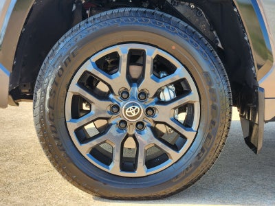 2025 Toyota Tundra Hybrid Platinum