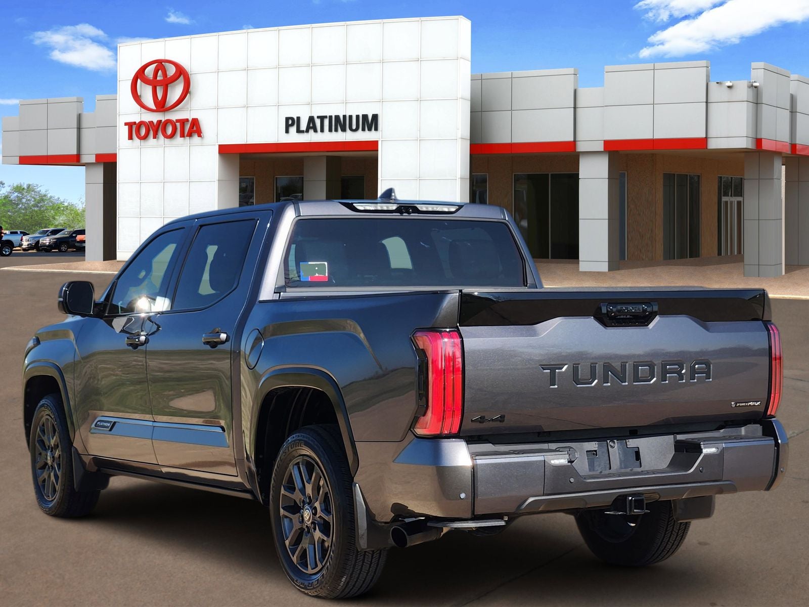 2025 Toyota Tundra Hybrid Platinum