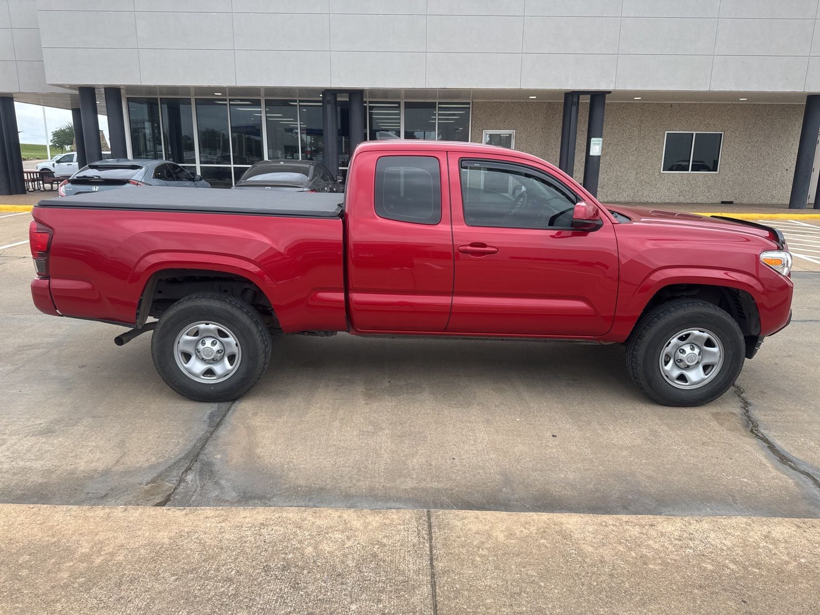 2018 Toyota Tacoma SR