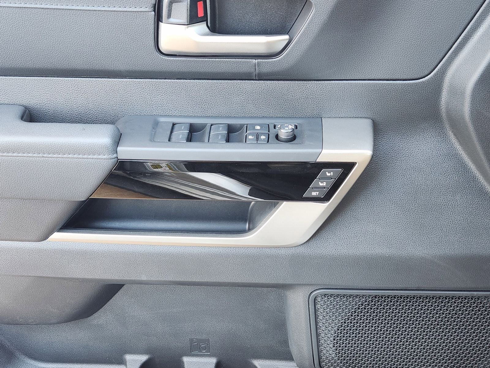 2025 Toyota Tundra 4WD Limited