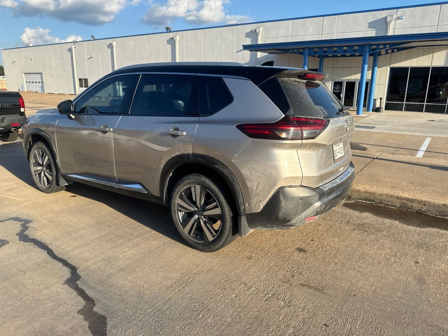 2022 Nissan Rogue SL