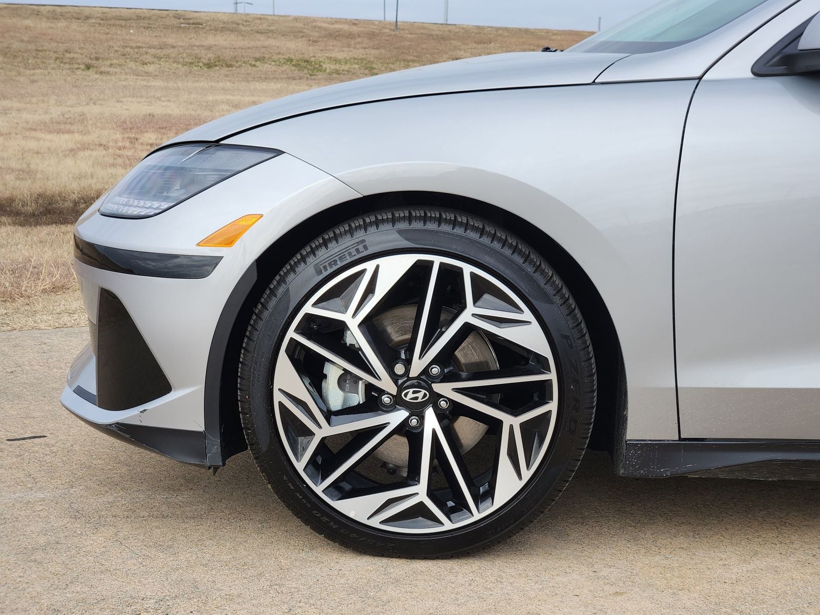 2025 Hyundai IONIQ 6 SEL