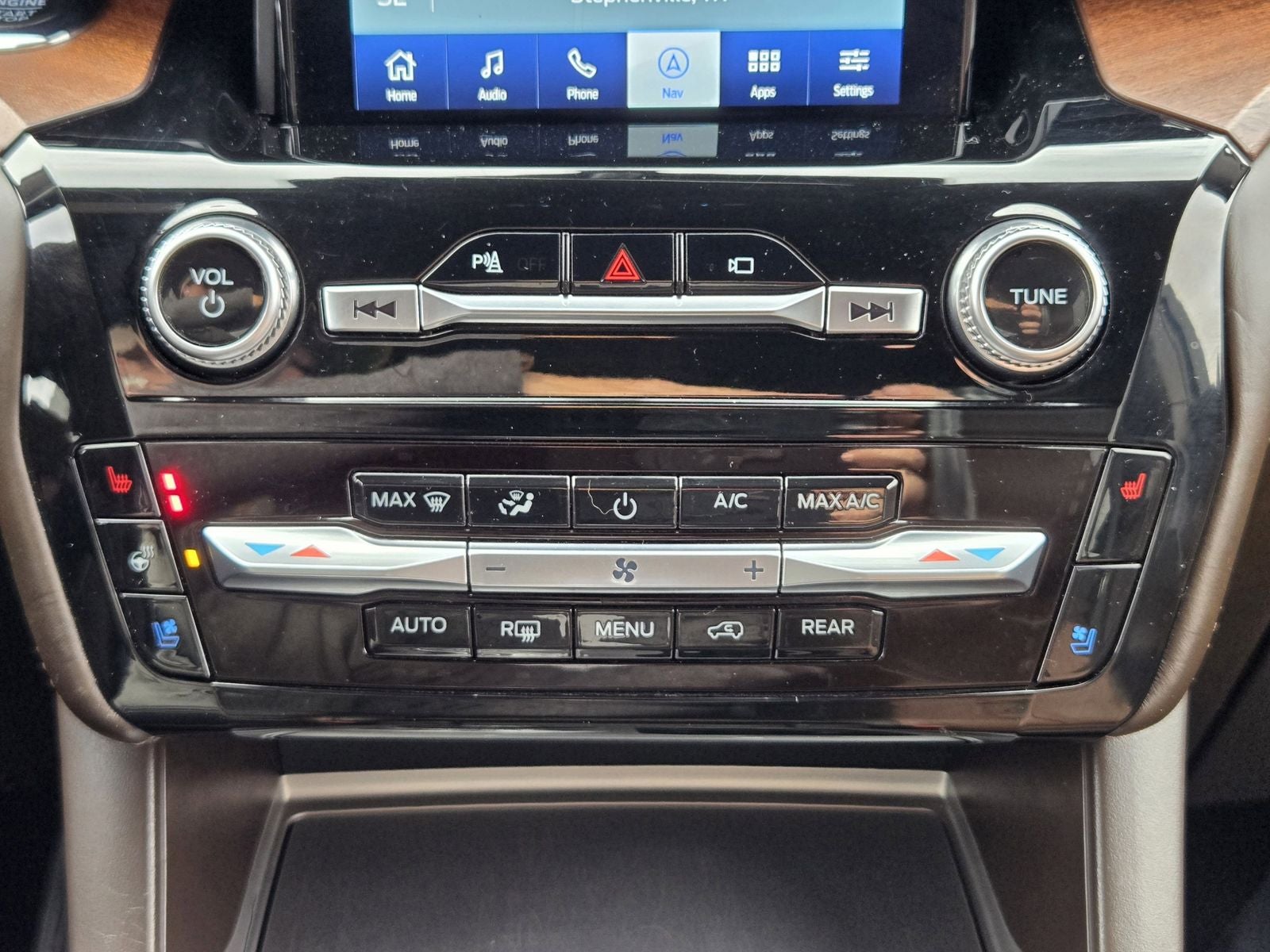 2022 Ford Explorer King Ranch