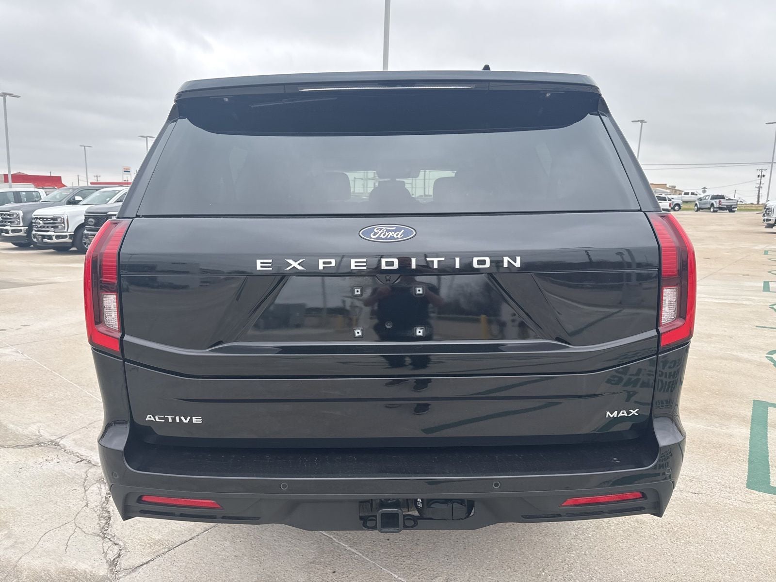 2025 Ford Expedition Max Active