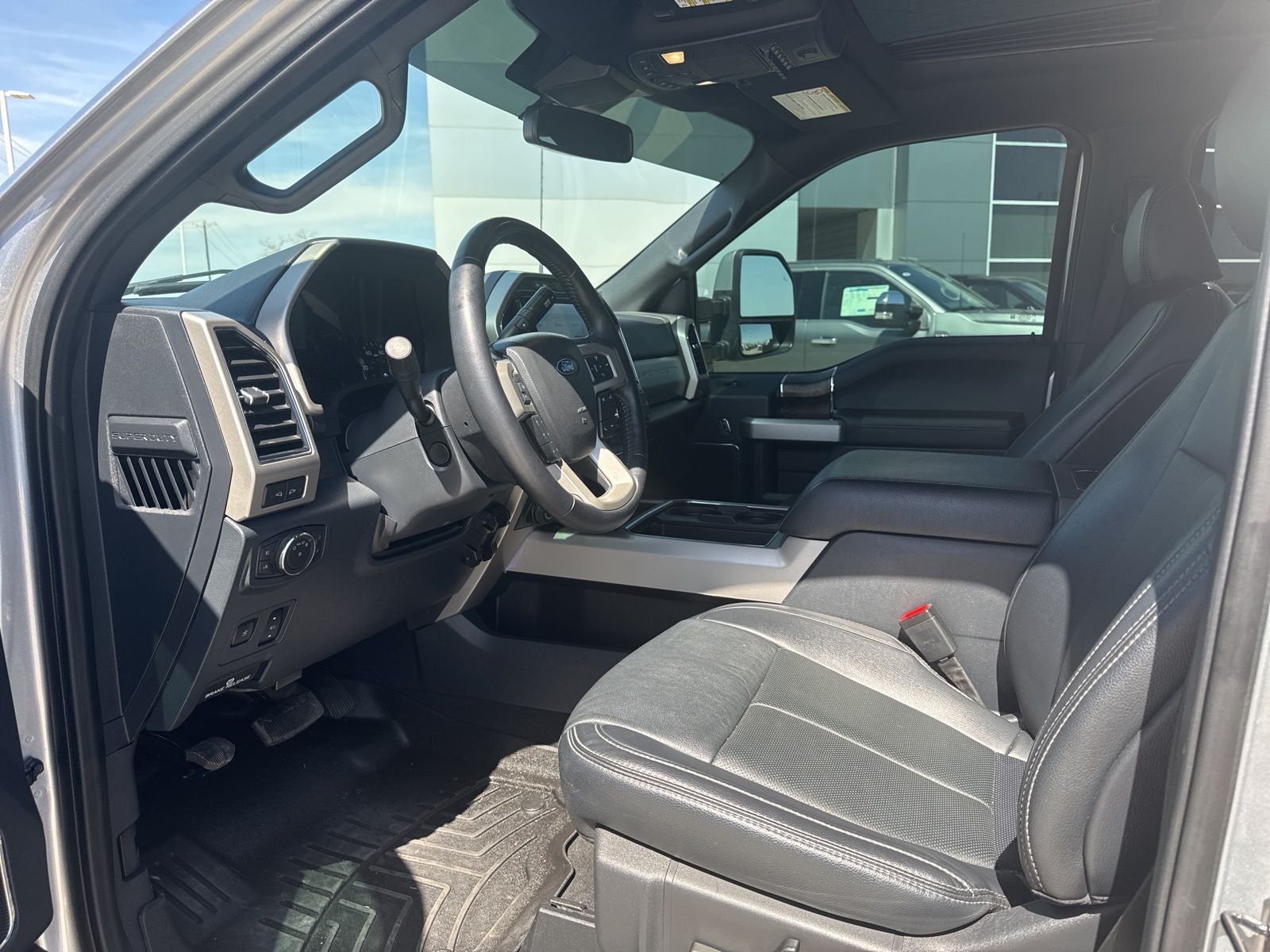 2022 Ford F-250SD Lariat
