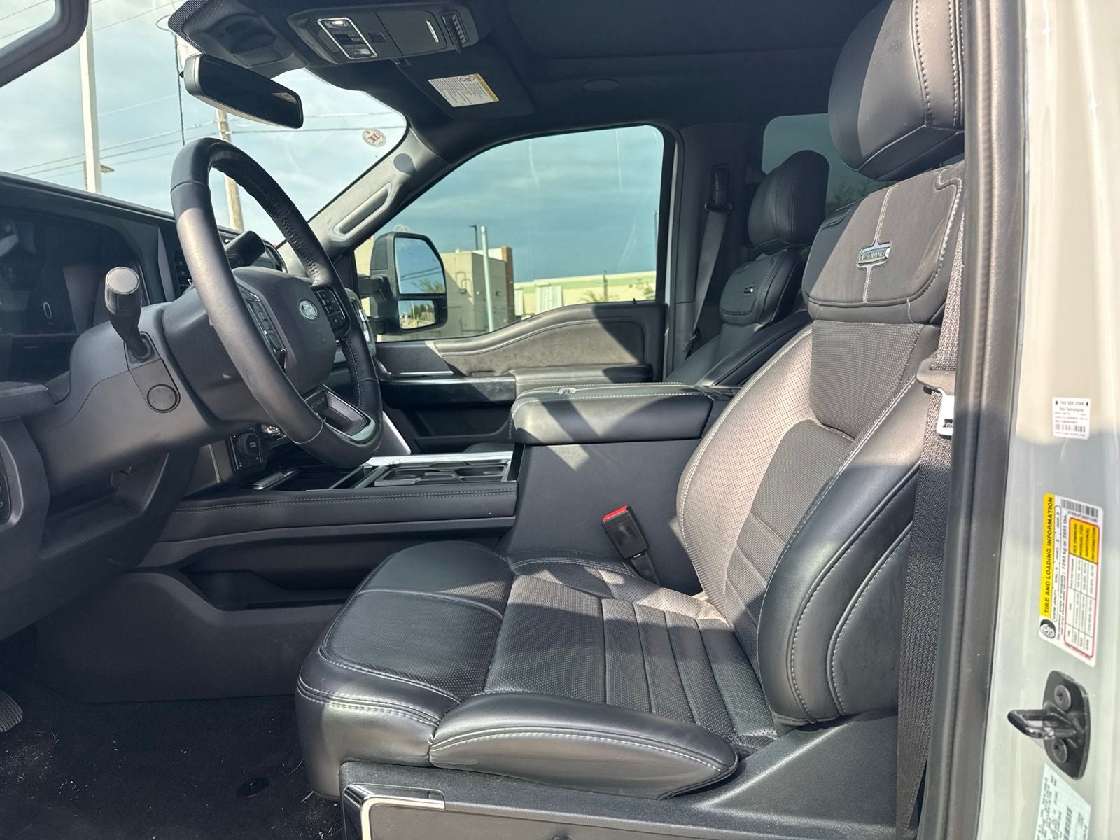 2025 Ford F-250SD Platinum